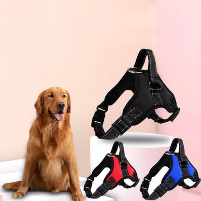 Harnais anti traction chien-ChicGrip™ : Ce harnais anti-traction en tissu Oxford offrant confort et durabilité est disponible en couleur noir, rouge-noir et bleu-noir